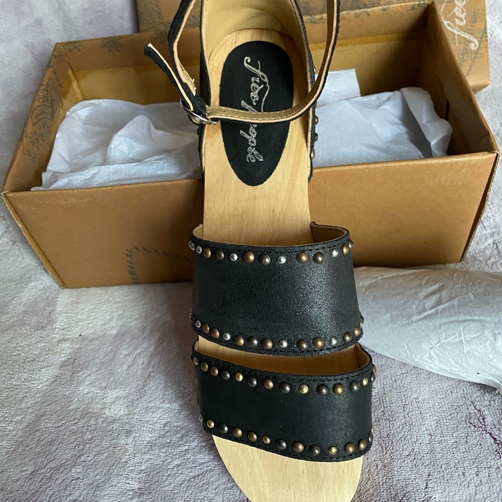 NWT Free People Sz EU 40 North Shore Clog